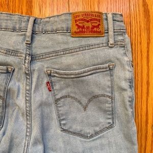 Levi’s 721 Skinny Jeans